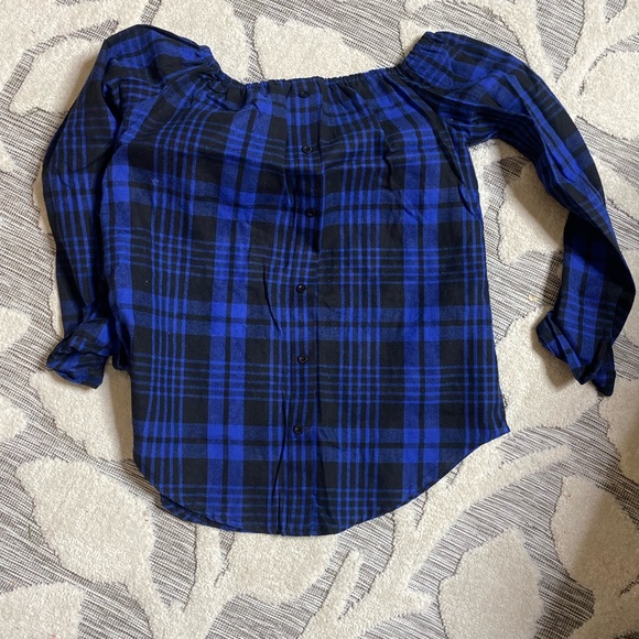 Plaid off the shoulder top - Picture 1 of 1